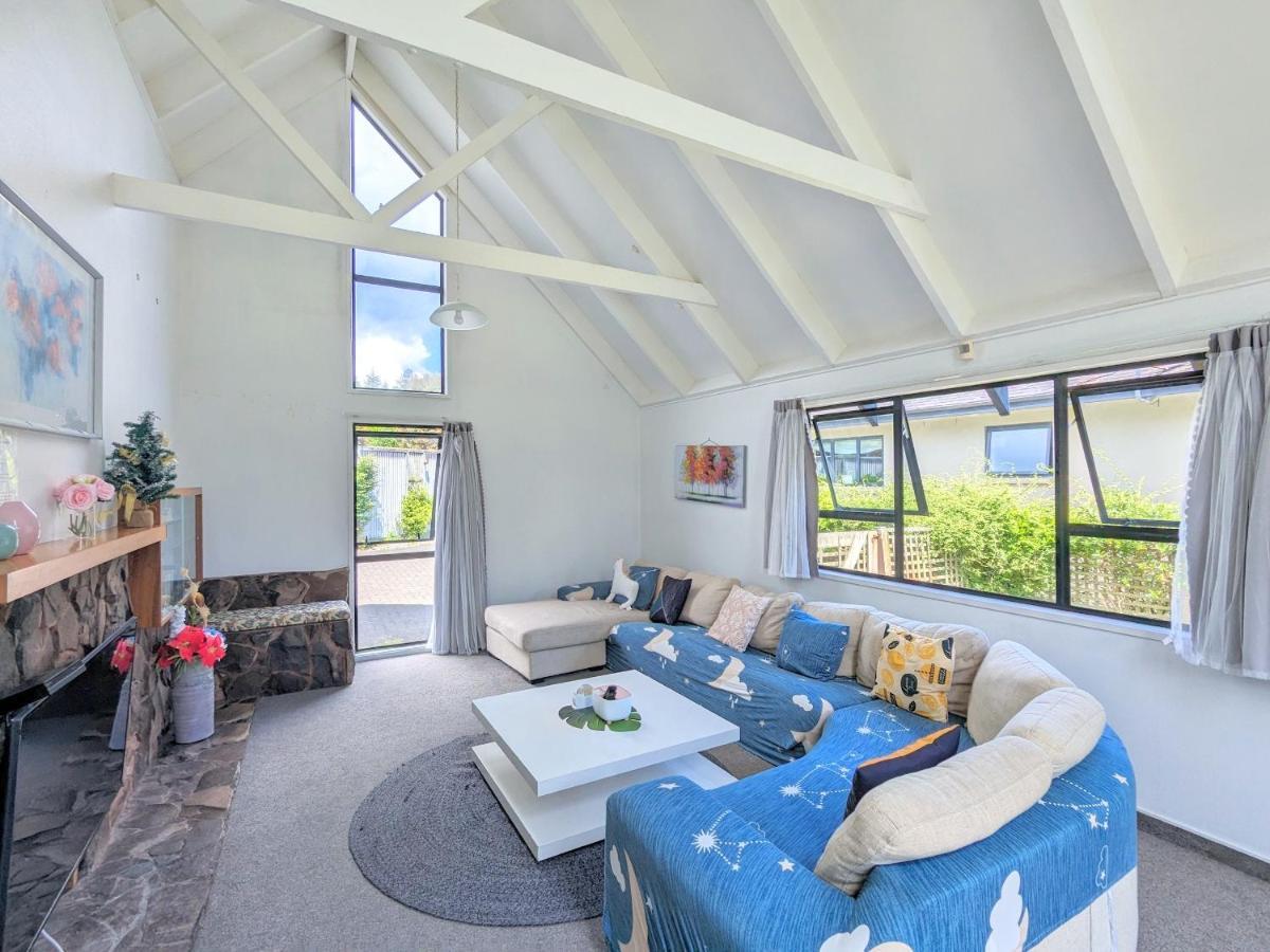 Rotorua Redwood Retreat 빌라 외부 사진